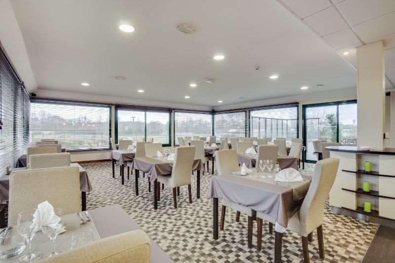 Brit Hotel De La Cote Des Havres Lessay Restaurant bilde