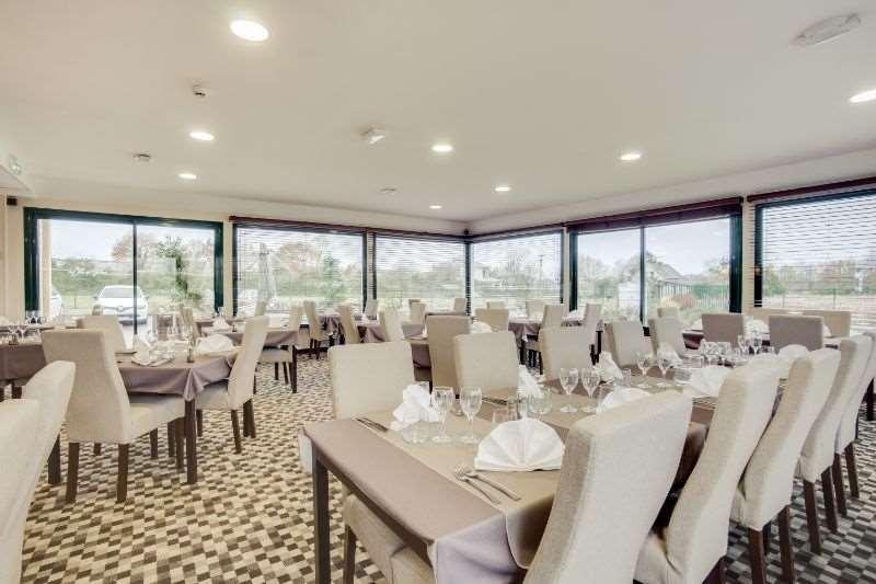 Brit Hotel De La Cote Des Havres Lessay Restaurant bilde