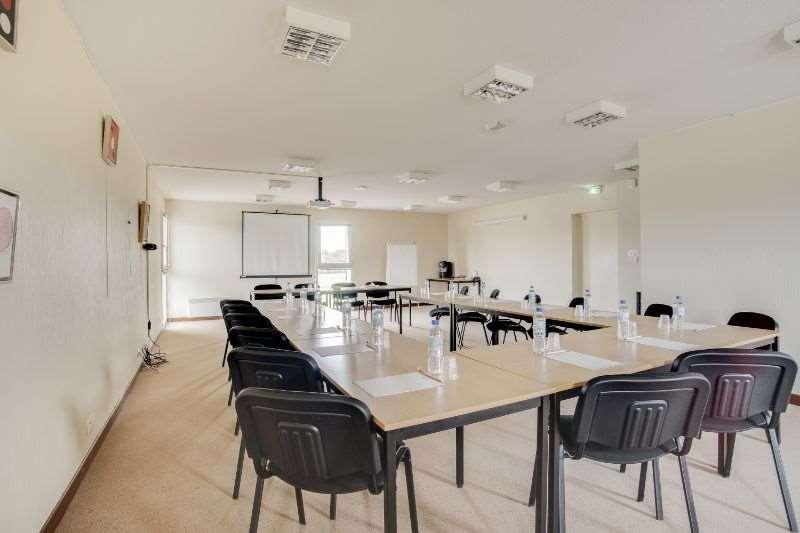 Brit Hotel De La Cote Des Havres Lessay Fasiliteter bilde